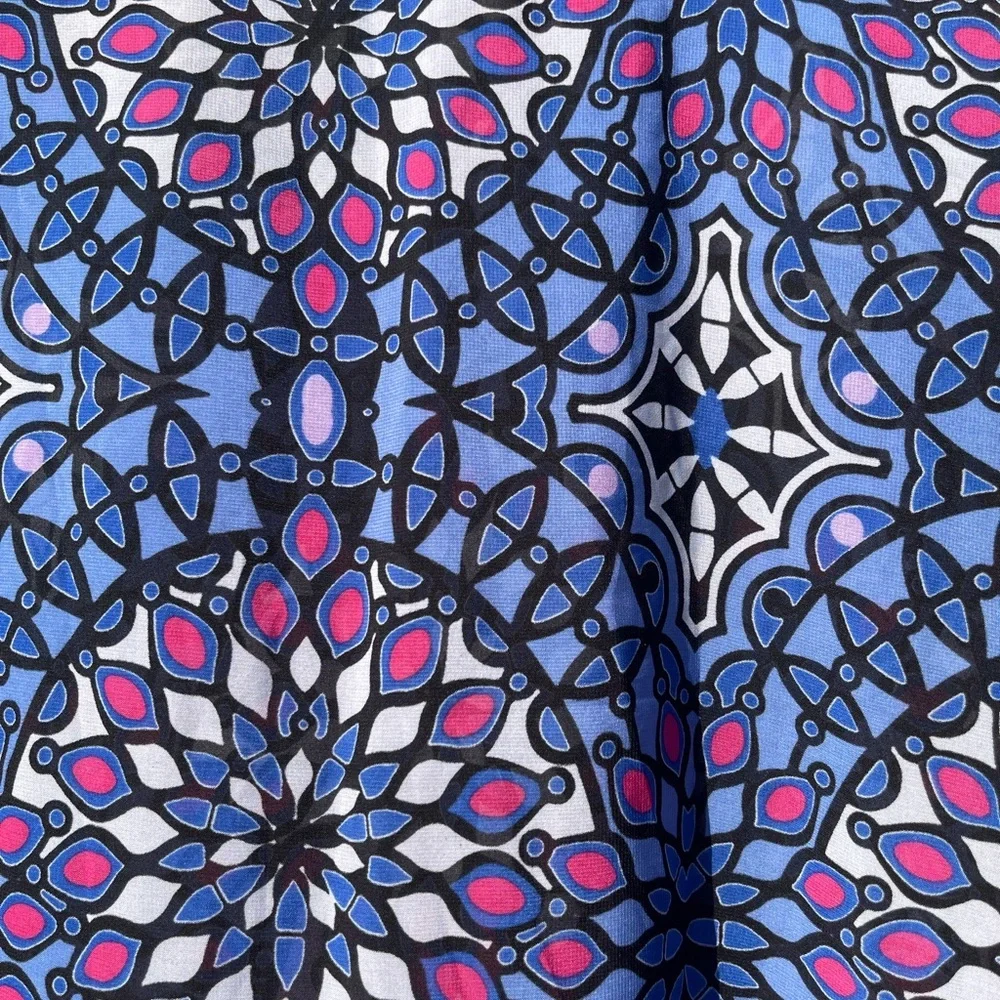 Talbots Black and Blue Patterned Women's overlay Top size L/XL - Picture 8 of 8